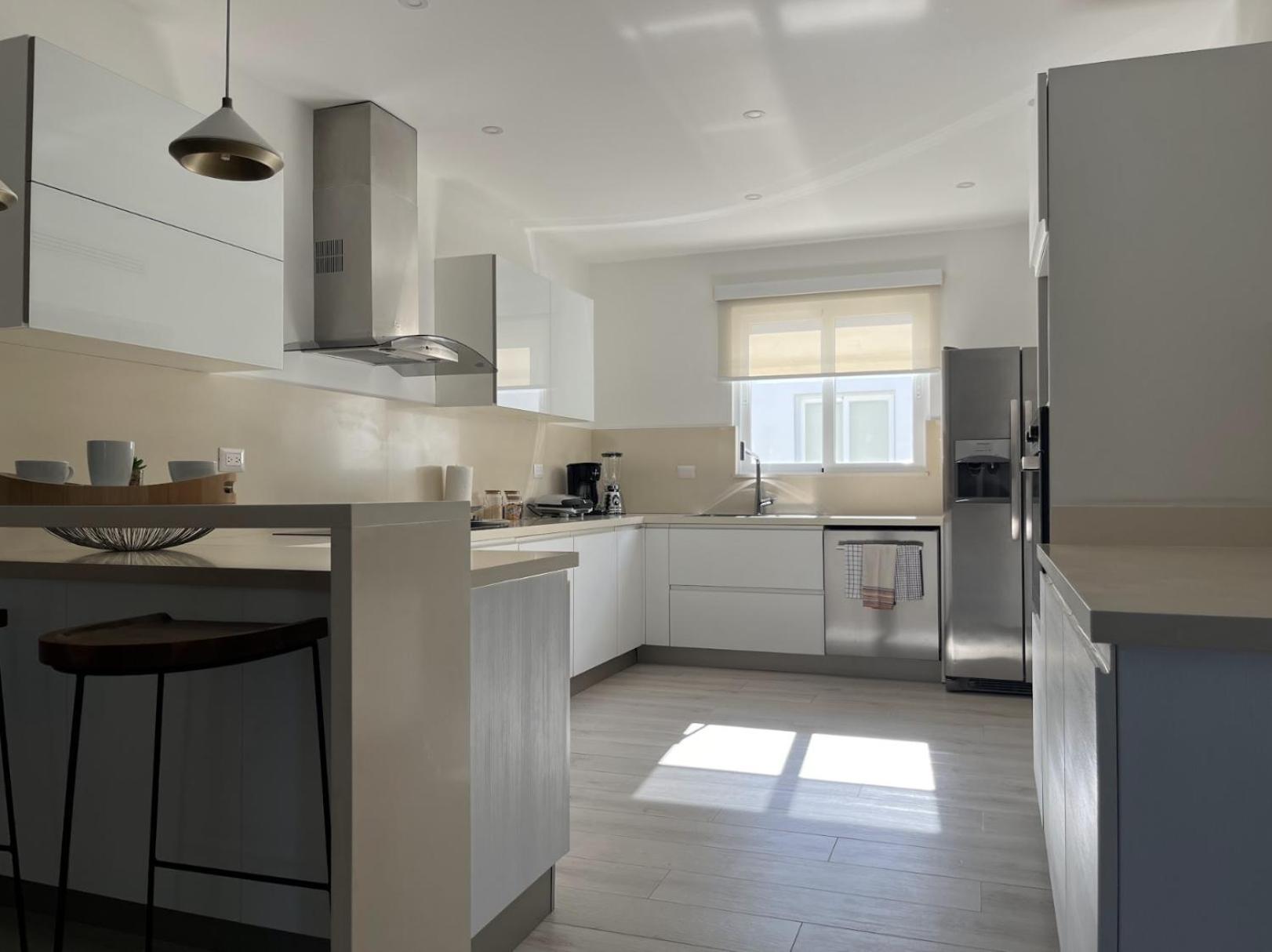 Apartamento Amazing 3 Bedroom With Ocean Views *